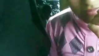 ඉස්තරම් Mesmerizing ඥානය ස්වයං වින්දනය