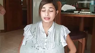 දක්ෂ pretzel දෙකක් පැටවුන් සමග මගුල්