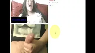 වාහනේ එලවන ගමන් කෙල්ල එලවනවා